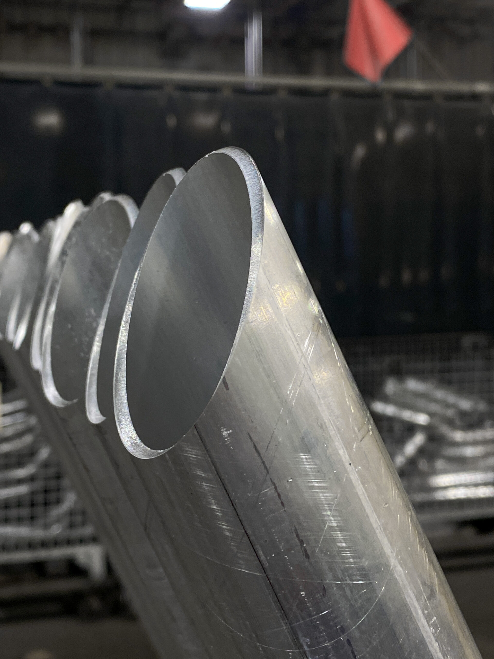 Laser-cut saddle joint